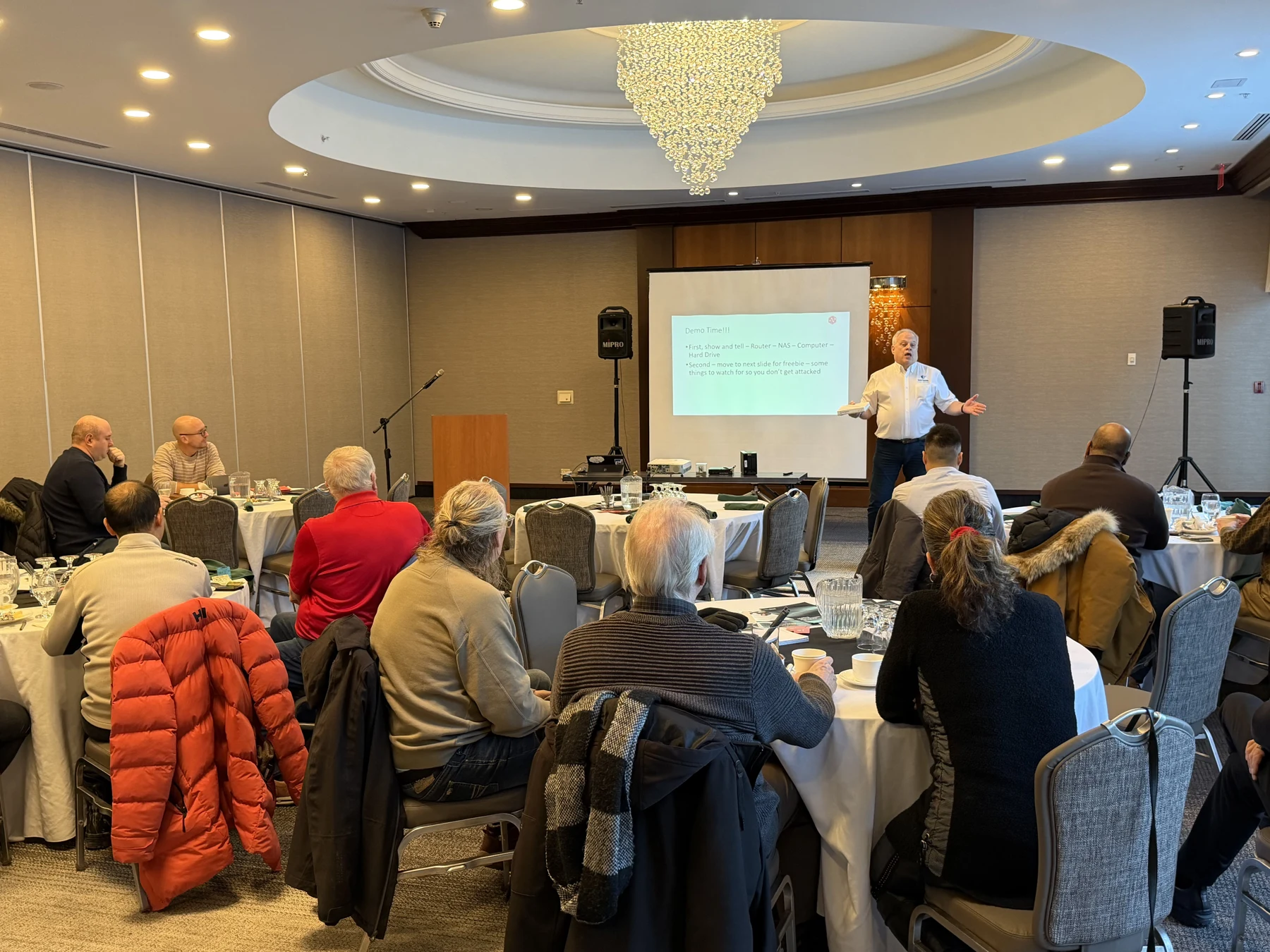 A practical discussion about IT security — BEO event photograph